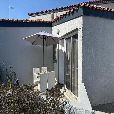 Sunlit Duplex Maisonette Near The * Saint-Cyprien (Pyrenees-Orientales)